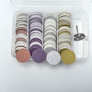 TEMU 스테인리스 스틸 맨드릴 포함 25mm 샌딩 디스크 120개 | 80/120/180/240방 혼합 | 전동 페디큐어 및 매니큐어용 교체용 사포 패드 | 제거용 풋 케어 도구 (멀티 컬러)