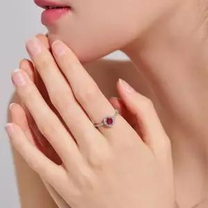 도로시 18k 헤일로 오벌컷 루비 반지 랩다이아몬드)