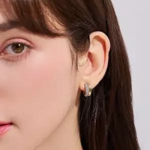 도로시 18k 랩 다이아몬드 믹스 파베 귀걸이
