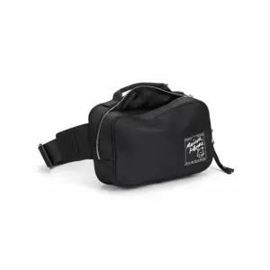 메종키츠네 QUOT THE TRAVELLER QUOT BUMBAG MM05162WQ1001-P199) 트래블러 범백)