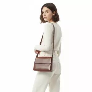 A.P.C 26SS SAC VIRGINIE FLAP PXBRU F61924 CAD) 버지니 플랩 백)