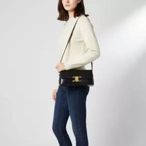 셀린느 TRIOMPHE DIANE SHOULDER BAG IN CALFSKIN 120553BF4 38NO) 카프스킨 트리옹프 다이엔 백)