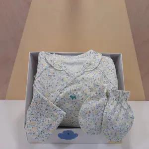 [블루독베이비](마산점)YE)말랑플라워배내가운,손싸개 선물세트 (46170-001-02+46170-008-09)