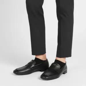 프라다 PRADA 26SS 레더 로퍼 2DF090 3ACM F0002)