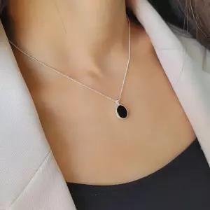 여자 실버 타원 오닉스 심플 데일리 펜던트 목걸이