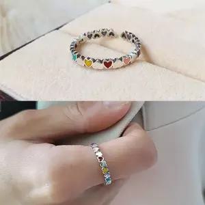 여자 데일리룩 포인트 멀티컬러 하트 실버 프리사이즈 반지