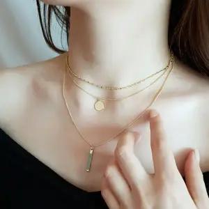 [하프클럽/]여자 데일리 세련된 레이어드 초커 바 펜던트 목걸이