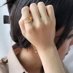[하프클럽/]여자 데일리룩 오피스룩 심플 반지