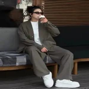 남성정장 돌잔치정장 상견례옷차림 아빠옷 신랑예복 슈트 블랙 장례식 셀프웨딩