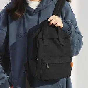[하프클럽/]데일리 10대 패션 작은 손가방 인기 백팩 검정 가방