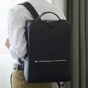 트렌디 30대 직장인 가죽 백팩 데일리 서류 가방 남성가방