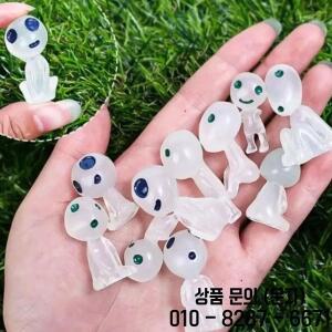 10Pcs 빛나는 엘프 미니 피규어 어둠 속에서 Kodama 정원 장식품 물고기 탱크 및 마이크로 풍경 Dropshippi