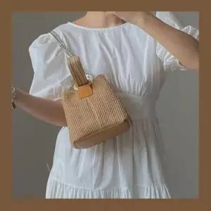 여행용 캐주얼 버킷 숄더백 바캉스 데일리 크로스백 여성버킷백 라탄백 버킷백 라탄가방