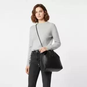 비비안웨스트우드 26SS HILARY BUCKET BAG 4C020003U S000D N403) 힐러리 버킷백)