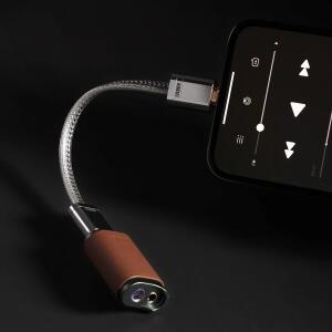 DD ddHiFi MFi09S USB-C 오디오 장치와 iOS 장치를 연결하기 위한 C OTG 데이터 케이블에 번개