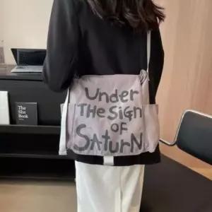 사각 그레이 레터링 포인트 버클백