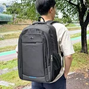 남녀공용 백팩 캐주얼 남성 여행용 메신저 학생 무지 심플 데일리 직장인 책가방 가방