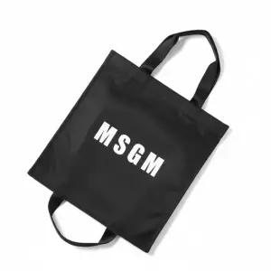 MSGM 로고 프린트 토트백 3640MZ43 628 99)