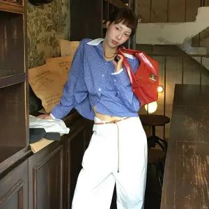 [케네스레이디](센텀시티점)[BYLYNN] 체크 크롭 셔츠 EWBLPC0500