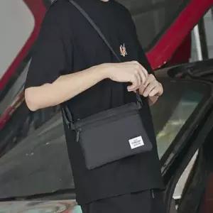 WL 스트랩 크로스가방 직사각 쉐입 세련된 분위기 데일리 남성백BM-287 스트랩가방