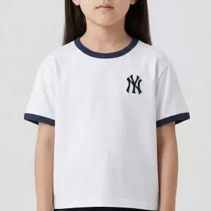[MLB키즈]MLB 키즈 걸즈 스포티브 라이크 아트웍 티셔츠 뉴욕양키스 WHITE 7FTSL0463 50WHS