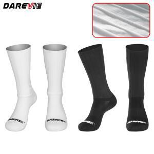 DAREVIE AERO 사이클링 맨 양말 프로 공기 역학 양말 탄성 미끄럼 방지 남성용 사이클링 양말 야외 스포츠 자전거 액세서리