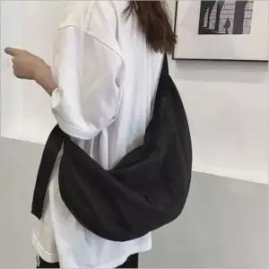 가방 나일론 남녀공용 방수 반달모양 크로스백 바디백
