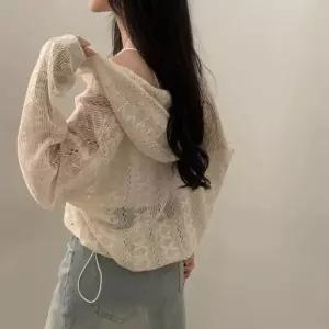 블랙팬서 여친 가을 코트 후드 스트링 펀칭 긴팔 레이스 OPH3