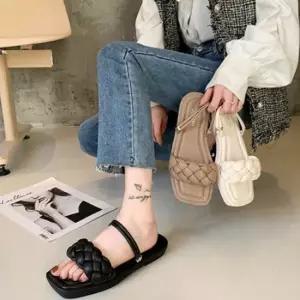 야누하 A02 여성 샌들 스트랩샌들 슬리퍼 플랫 여름