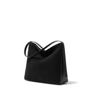 A.P.C 26SS VERA MAXI BAG PXCAL F67029 LZZ) 베라 맥시백)