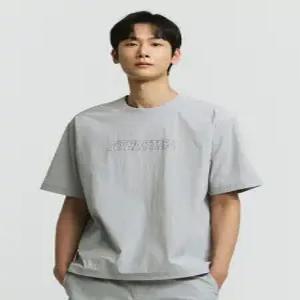 남성) 스트레치 피스테 라이트 그레이 (반팔)
