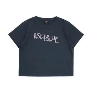 [롯데백화점]블루테일 차콜그레이 크롭 반팔 티셔츠AYC8TS03CG