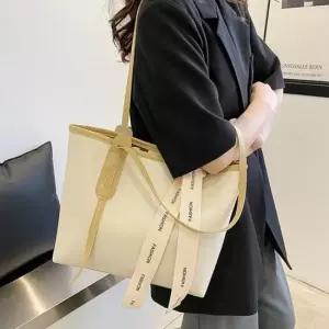 레터링 포인트 가죽 스트랩 숄더백 크로스백 데일리백 여성숄더백 여자숄더백 가죽숄더백