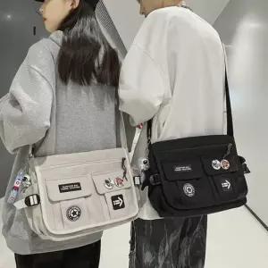 주머니백 남여공용 좋은 투포켓 포함 뱃지키링 메신져백 수납력 여행용크로스백 주머니백