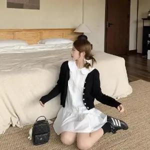 치마 원피스 니트 미니 블랙 넥 베이비 셔츠 여자스커트 레이어드 카디건 긴팔 원템1