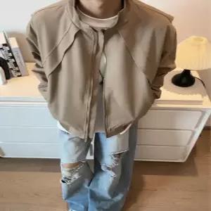 남성 유행각 바람막이 점퍼 베이지 숏 코트 가을 항공 야상 삼방 OOTD3