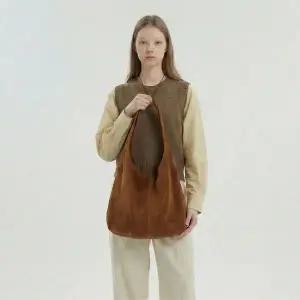 [하프클럽/]하찬 여성 가방 숄더 토트 호보 쇼퍼 스웨이드 빅백 A4수납 노트