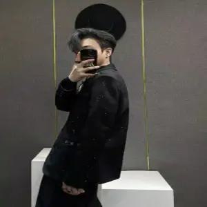 키체샵 블랙 봄 남친 정장 자켓 안개꽃 패션 브로치 장식 코트 HO1