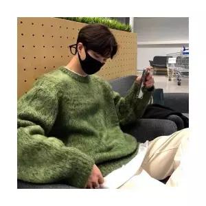 키체샵 남성 라운드넥 니트 빈티지 앙고라 그린 가을 체크 슬림핏 코트 HO3