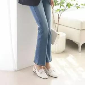 국내제작 스퀘어 체인장식 통굽 슬링백 로퍼힐Y