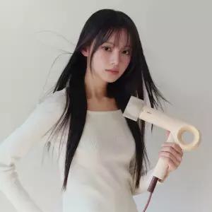 유닉스 디오 폴드 프리볼트 하이스피드BLDC 스타일 드라이기(크림베이지) UN-A9300B