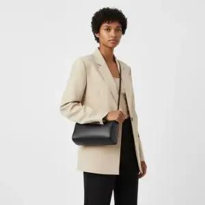 더로우 THE ROW 26SS 90 039 S CROSSBODY BAG W1918 L108 BAS) 90 039 S 가죽 크로스바디 백)