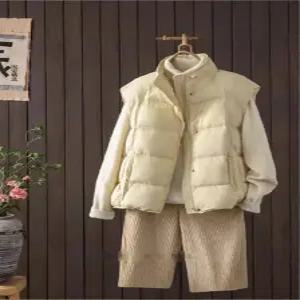 손오반 여친 따뜻민소매 다운 조끼 차이나오리털 데일리룩 도톰하고 쇼트 KUK1