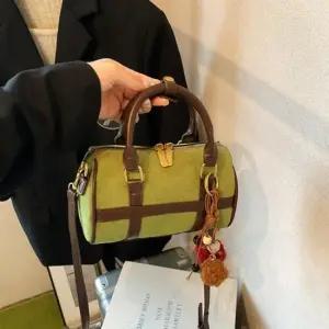 숄더백 미니 코디 미니숄더백 에코백 대학생가방