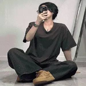 여성 오버핏 브이넥 반팔 박스 티 [여자 V넥 기본 빅사이즈 루즈핏 박시티 여름 무지 면 데일리 롱 티셔츠]