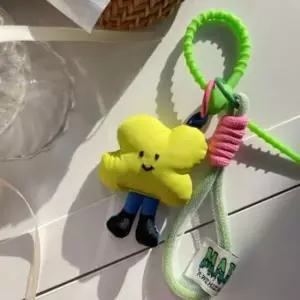 시험 수능 행복 에어팟 행운 키홀더 럭키 선물 키링월드 굿럭 키링 패딩 네잎클로버 응원