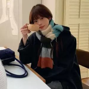 피치 니트 머플러 울 배색 여성 목도리 커플 스트라이
