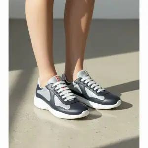 프라다 PRADA 아메리카컵 스니커즈 26SS 4E3400 6GW F0W4C