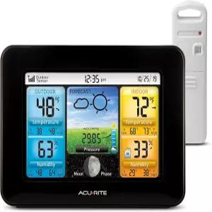 컬러 디스플레이 실내 실외 및 온도 센서가 있는 AcuRite 무선 홈 관측소(02077M)
