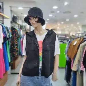 베네통/애플아울렛/스카시 배색 후드 니트 집업/BAKVA3531